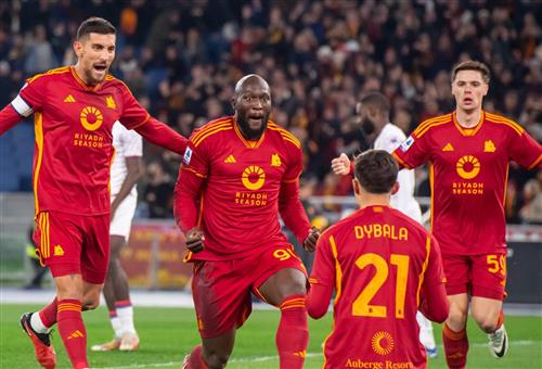 Roma đấu với Atalanta