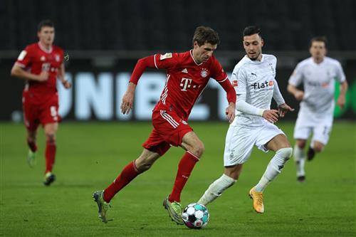B. Monchenladbach vs Bayern Munich