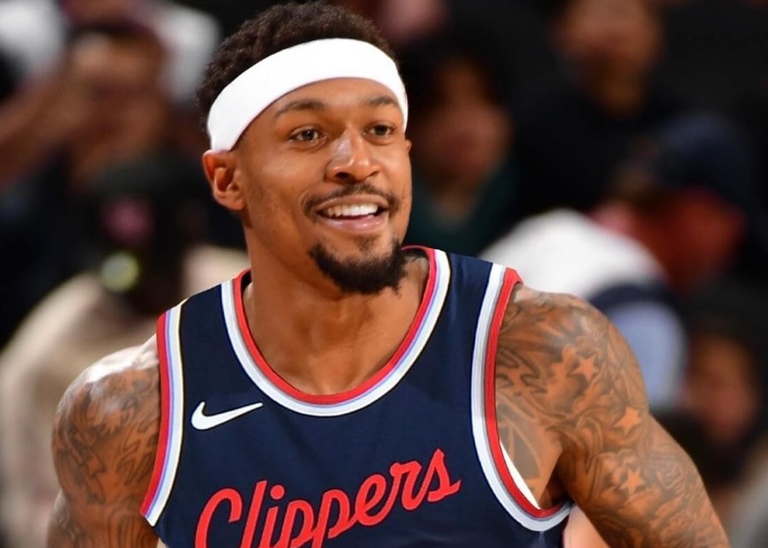 Sau khi ký mức lương tối đa 251 triệu, Bill bỏ lỡ 66% số trận và kiếm được 176 triệu