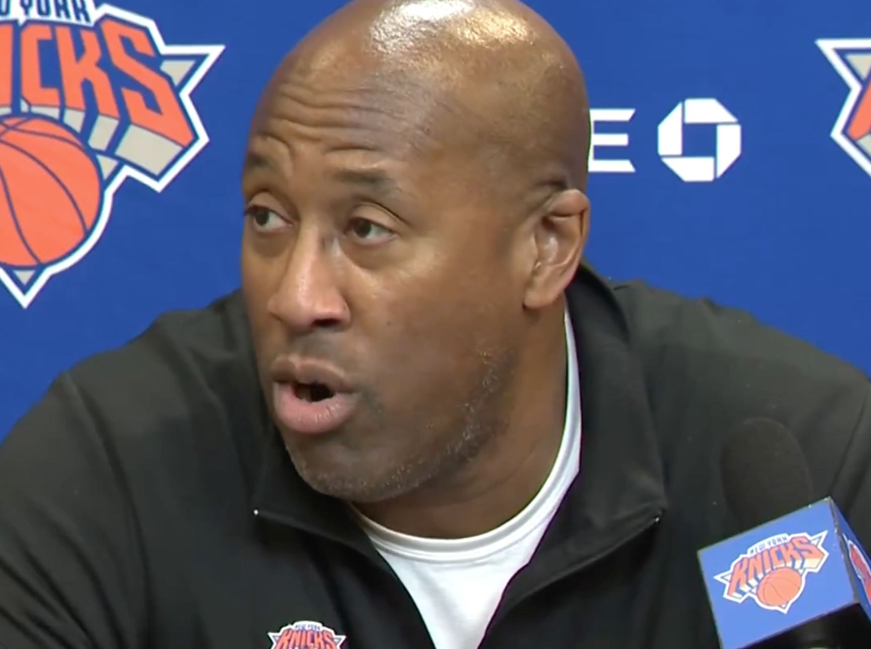 Mike Brown: Chủ tịch đội nói rằng chúng tôi chơi như một trò chơi ký tự đại diện cấp cao