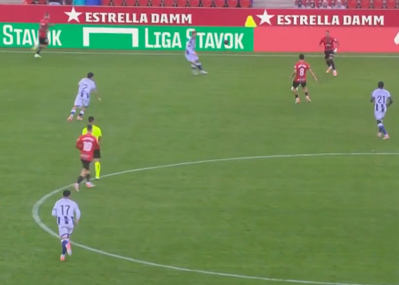 Hiệp 1 La Liga: Ai Yongtai ghi bàn từ góc xa, Levante tạm dẫn Mallorca 1-0