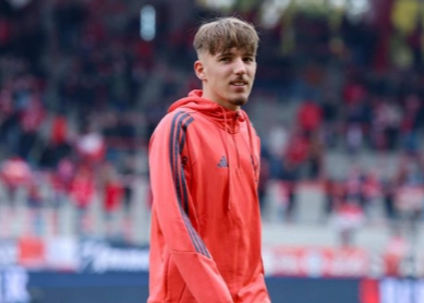 Karl: Được chọn vào đội tuyển U21 Đức có ý nghĩa rất lớn. Messi là thần tượng tuổi thơ của tôi