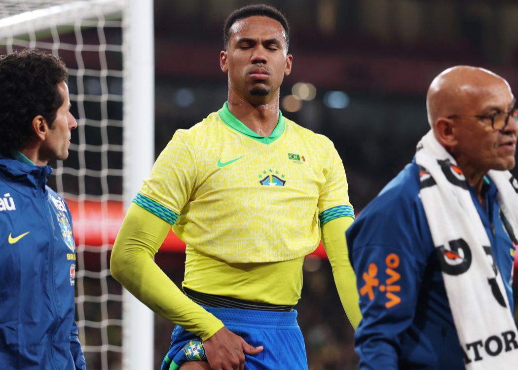 Chấn thương của Gabriel là đòn giáng nặng nề với Arsenal, họ sẽ gặp Tottenham và Bayern ở chặng tiếp theo