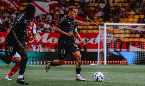 Monaco đấu với Metz