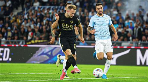 Lazio đấu với Hellas Verona