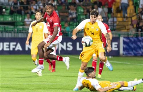 Moldova đấu với Malta