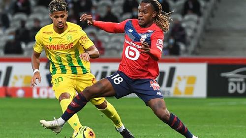 Ống kính vs Nantes