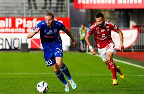 Sân vận động Brestois vs Lyon