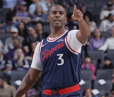 Paul: Gần đây tôi đã sống lại trận đấu với Rockets. Tôi muốn lấy lại sự phối hợp với Harden.