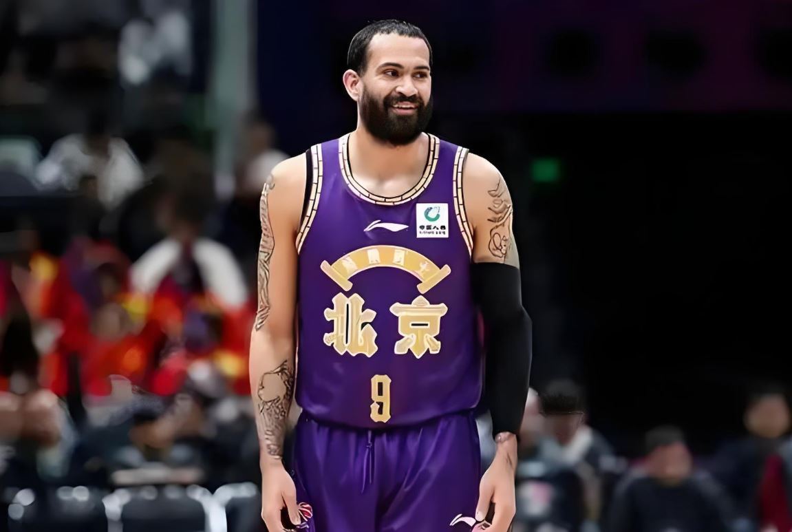 Chào mừng trở lại! Riller thông báo trên mạng xã hội: Anh sẽ trở lại Đội bóng rổ nam Doanh nghiệp Bắc Kinh trong mùa giải mới