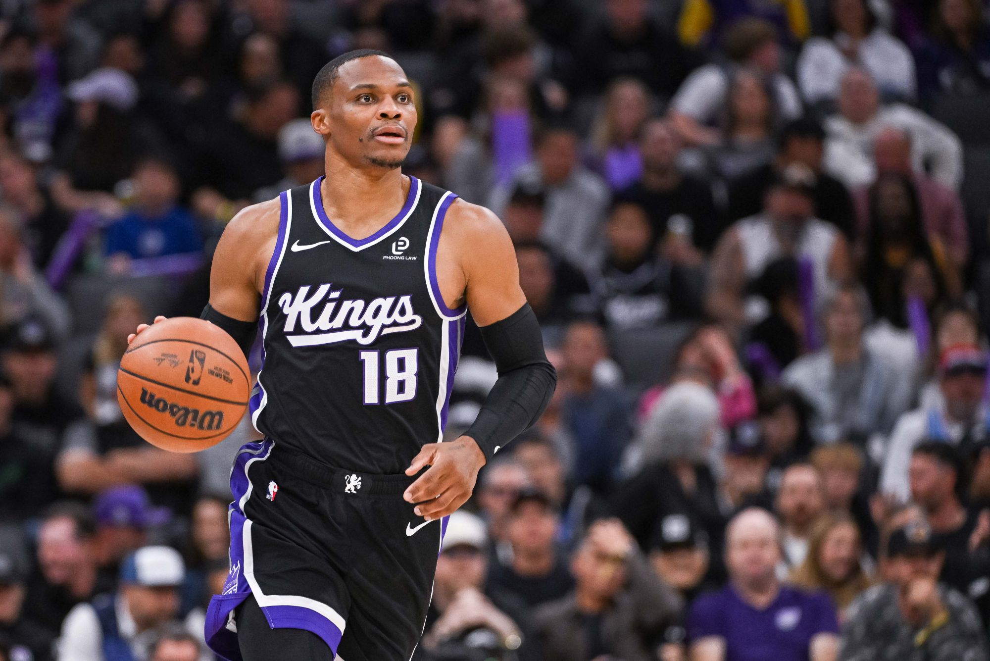 1 trên 7 từ bên ngoài! Thật khó để cứu được cú đúp của Westbrook và Kings phải chịu chuỗi 3 trận thua